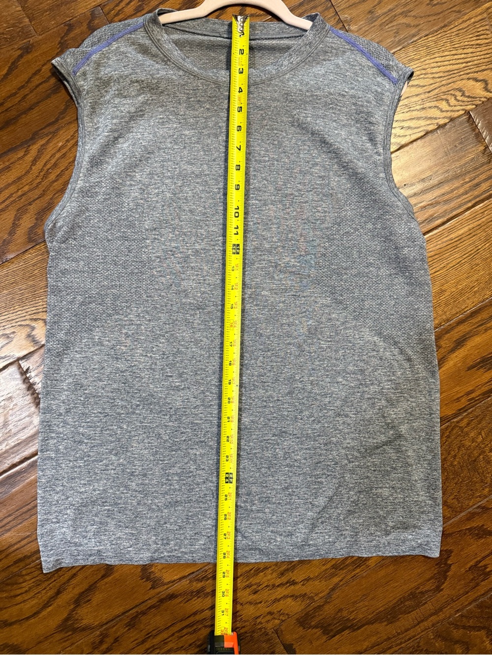 Lululemon Men’s Muscle Sleeveless Tank Workout - Picture 5 of 7